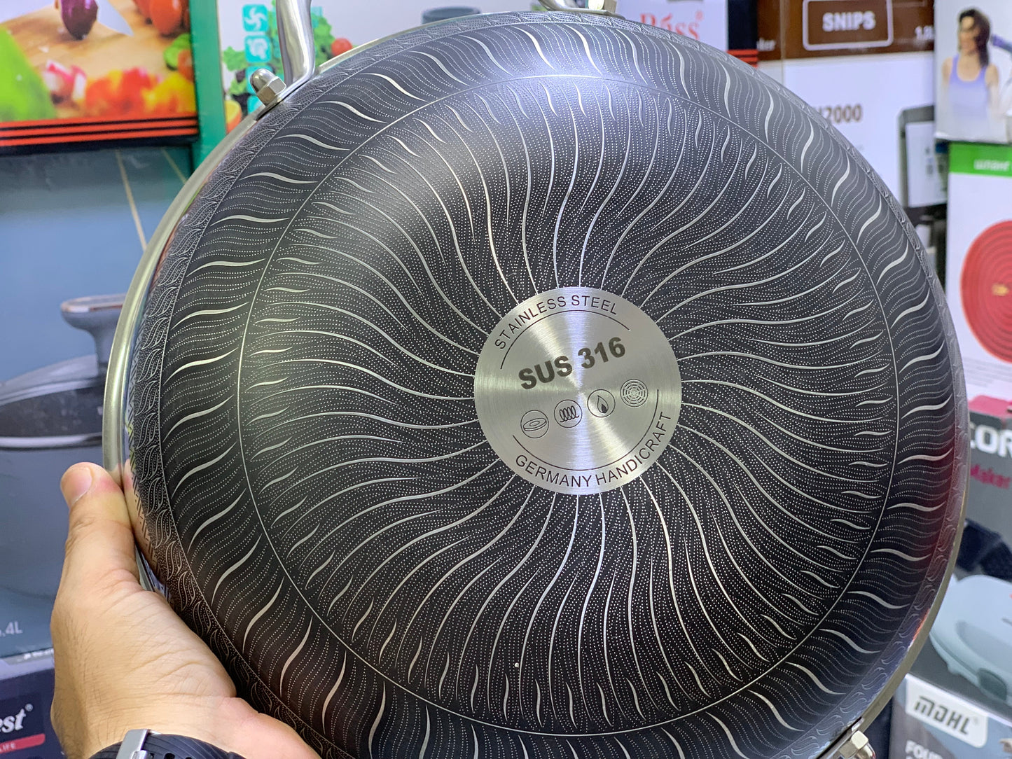 Laser Coating Shallow Type Casserole Handi- Shape Stainless Steel (Size:26cm)