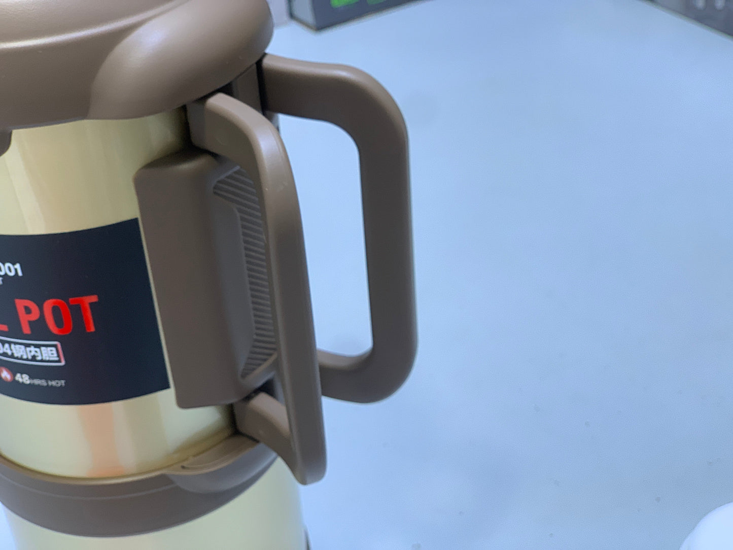 D Kadi Stainless Steel Bottle 3600ml for traveling and camping