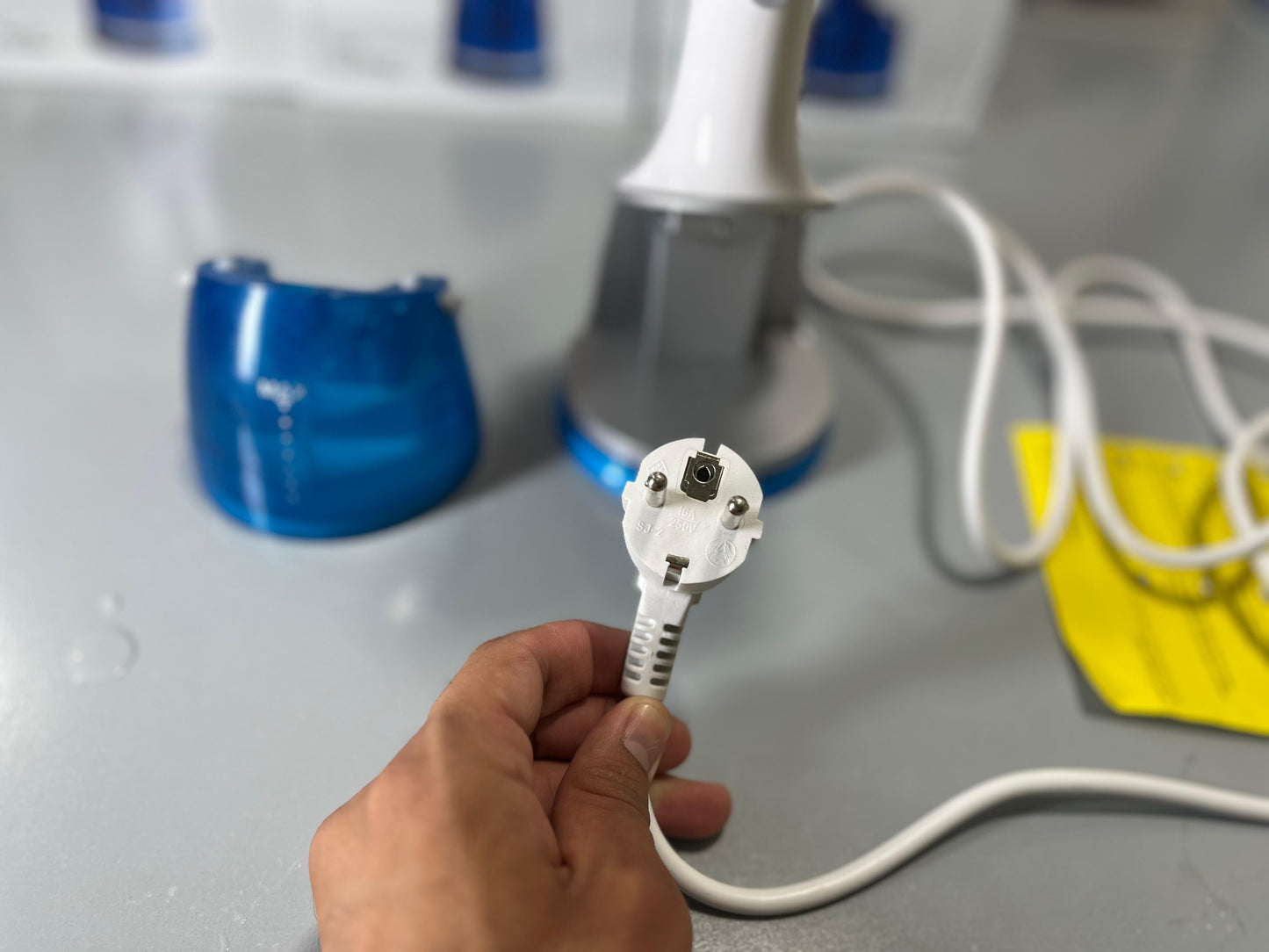 LOT Spain Imported Original UFESA Garment Steamer GS1700