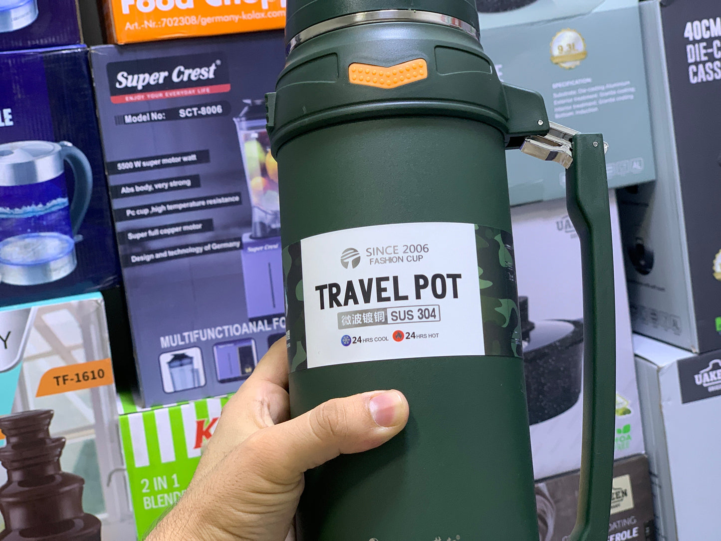 Travel Pot Water Bottle 2500ml and SUS 304 Stainless Steel Hot and Cool 24 Hours