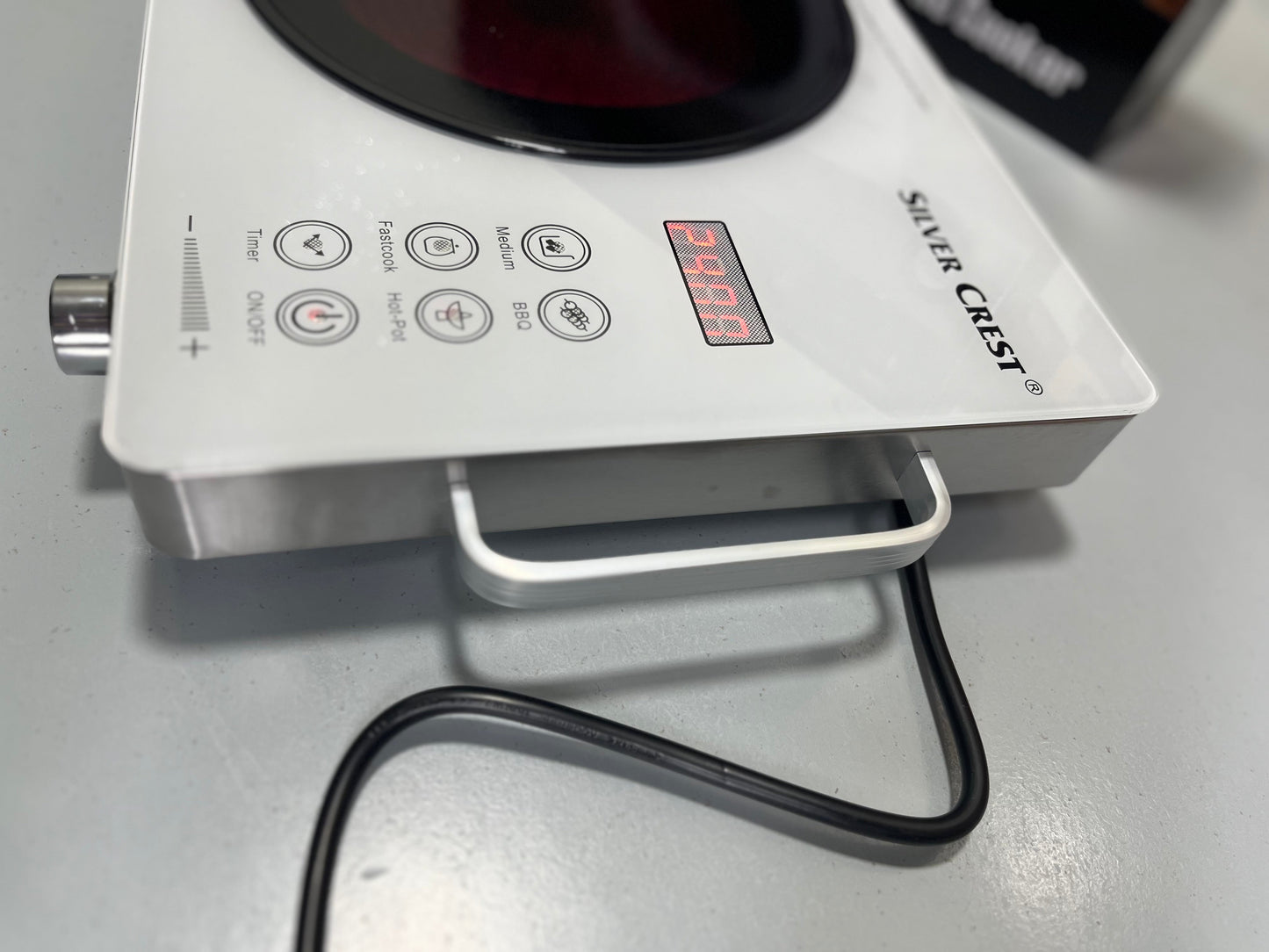 Import  Silver Crest Universal Hot Plate 2400W SC-CC88