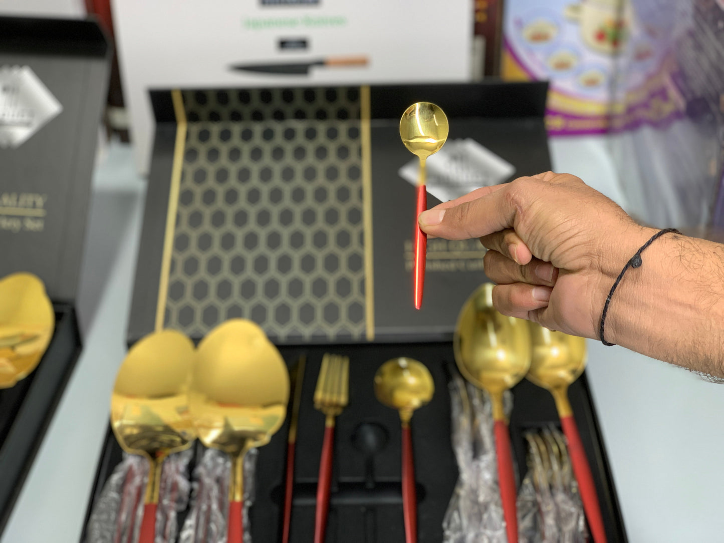 IMPORT Stainless Steel Cutlery Set 28 Pieces