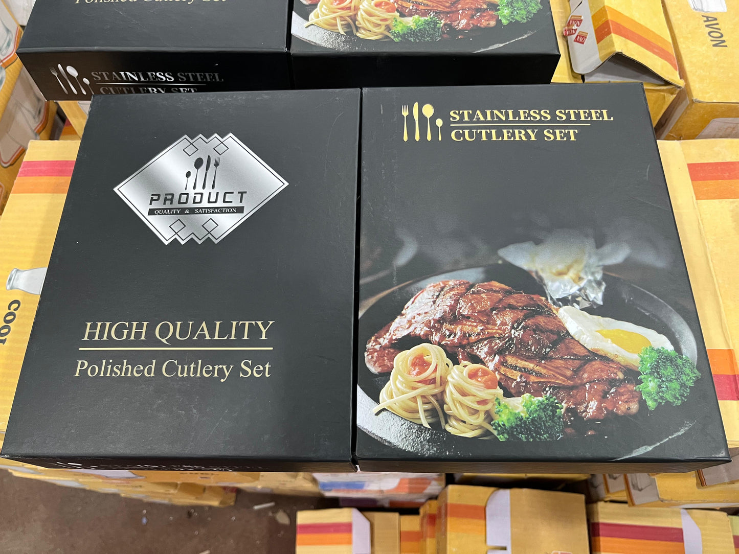 High Quality Polished Cutlery Set Golden and Half Golden Stainless Steel