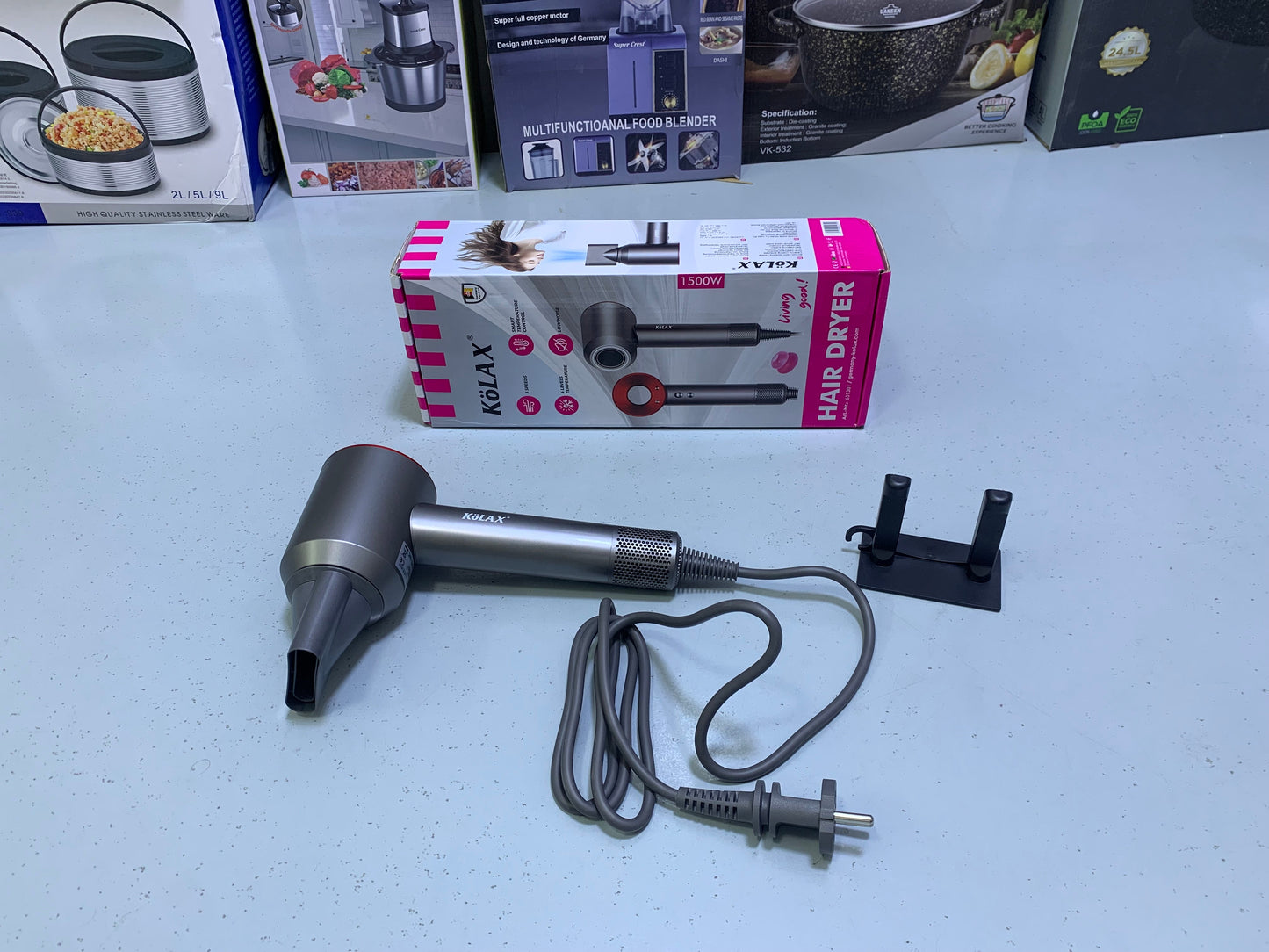 Kolax hair dryer 3 Level speeds 4 level heat temperature mode