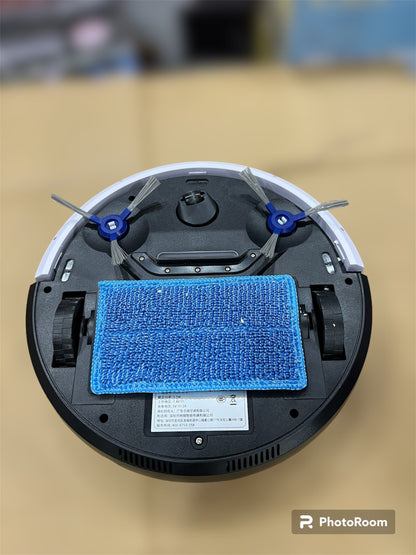 Imported CHIGO Intelligent Robotic Vacuum Cleaner With Mop