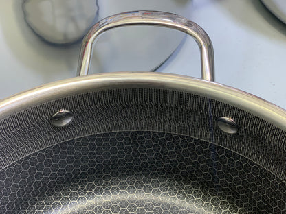 Laser Coating Deep Casseroles  Non Stick ( 4 pieces ) 21.5 cm ,25.5 cm , 27.5 cm and 29.5 cm