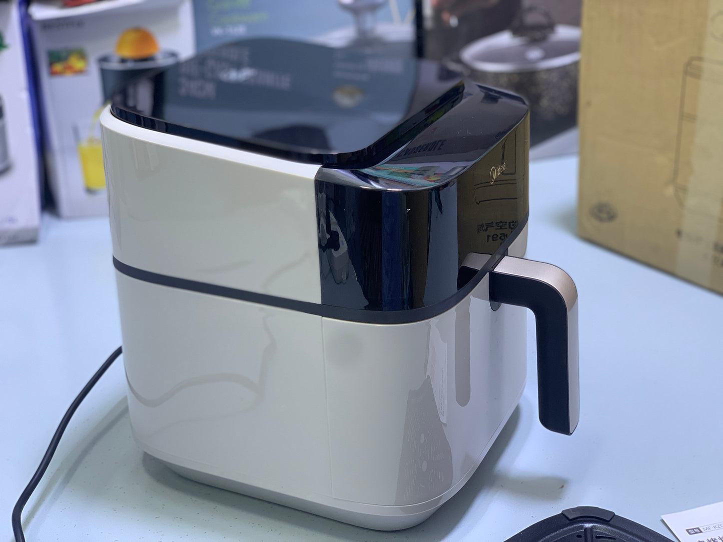 Midea Air Fryer |6.5L & 1900W