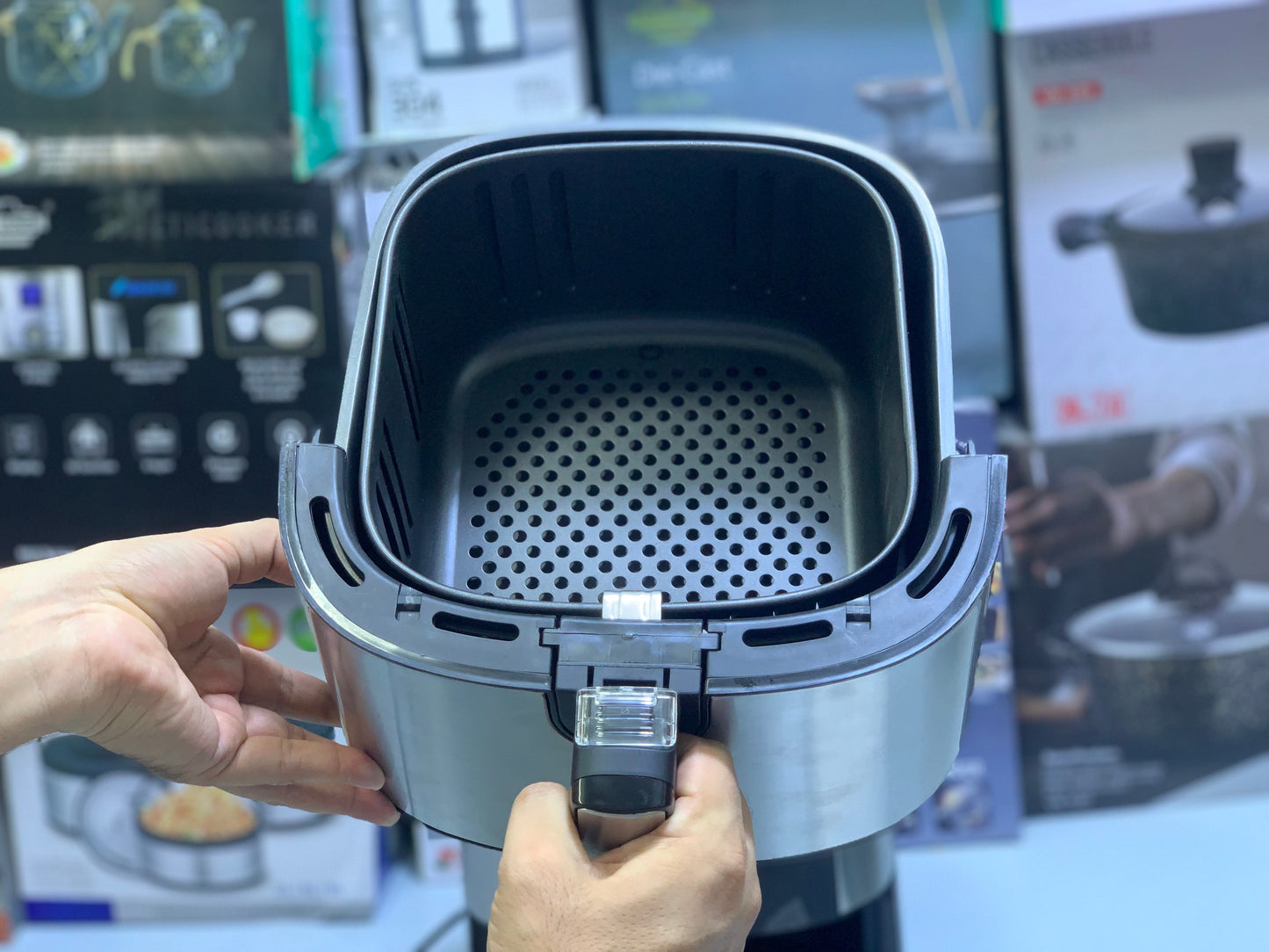 Philips’ Airfryer|5.5L and 1700w