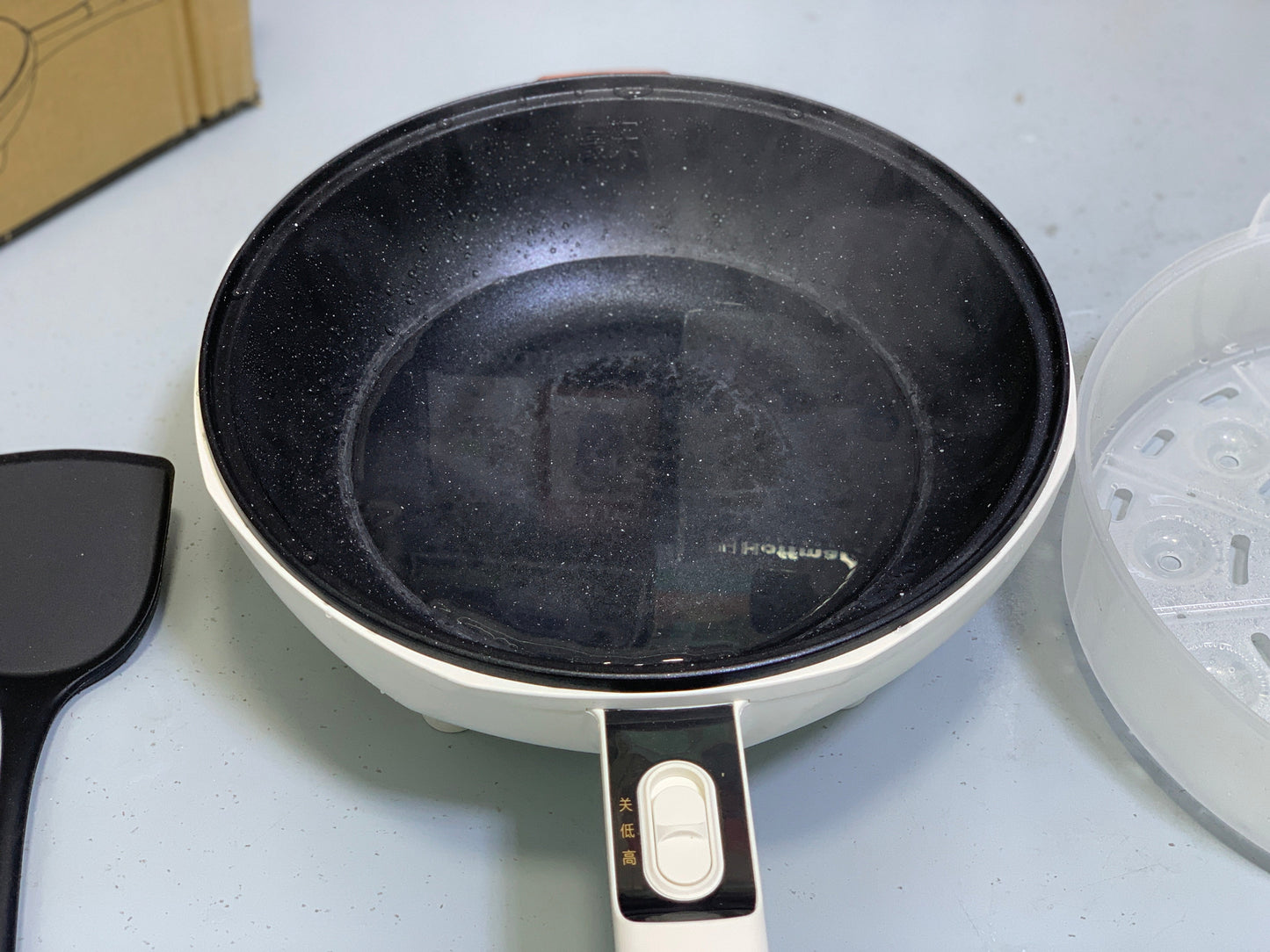 Multifunctional Electric Frying Pan and Steamer with Silicone Spoon