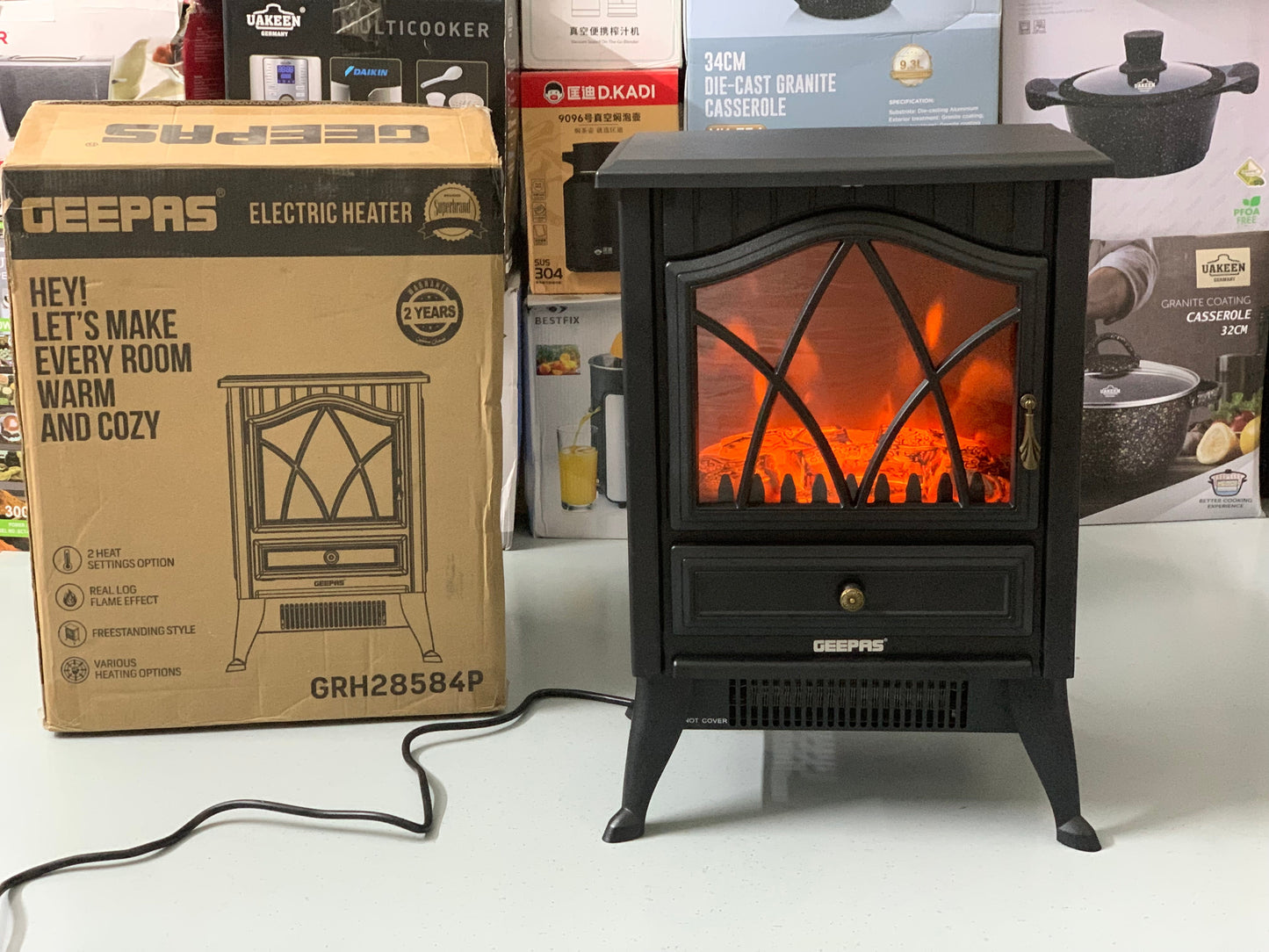 Geepas brand 3D electric artificial flame heater 1800 watt Model: 28584