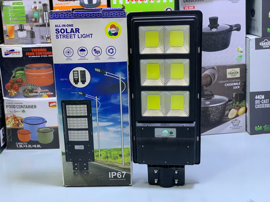 IP67 Waterproof and Dustproof Solar Street Light