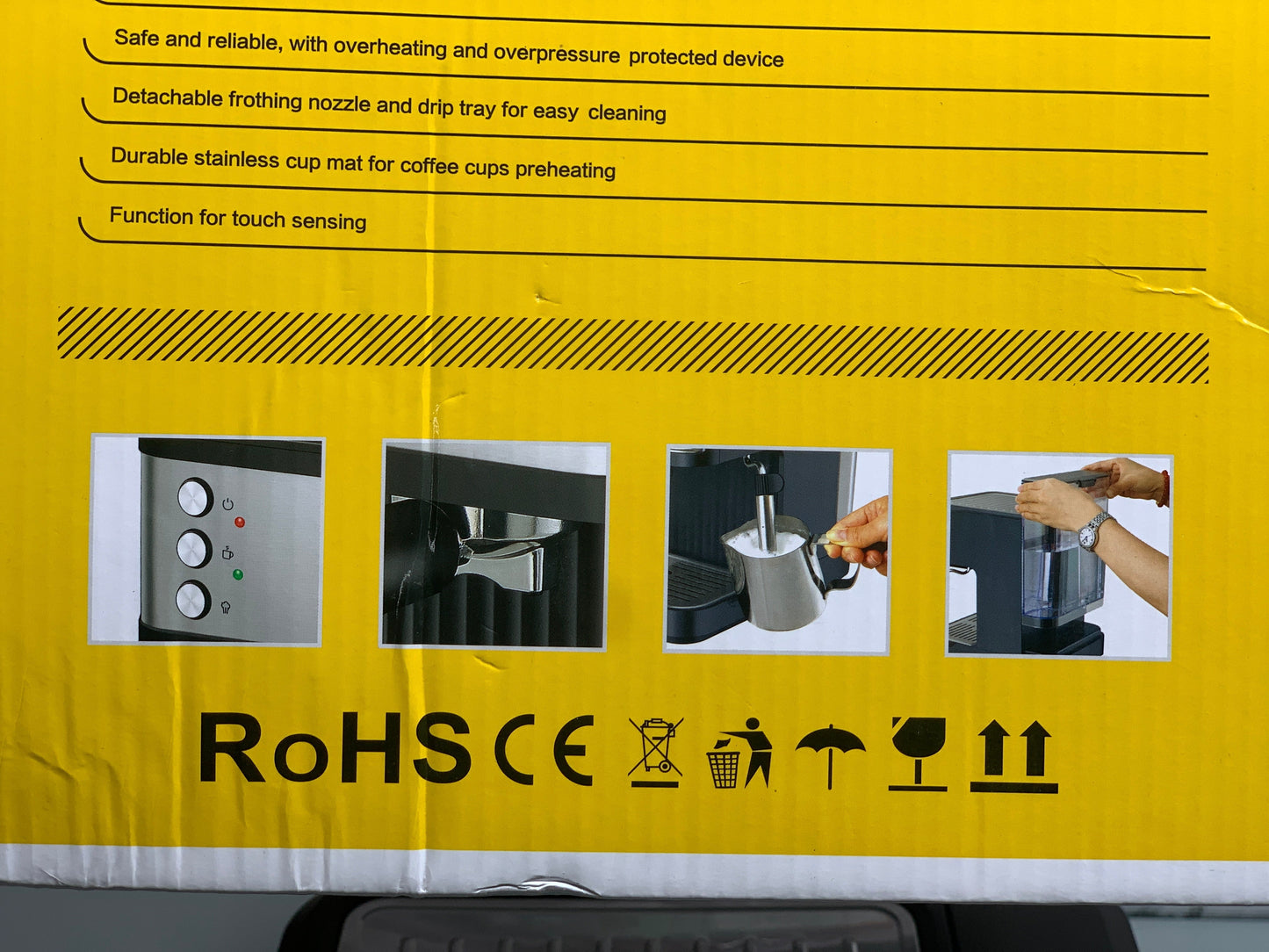 ZANUSSI Expresso Machine 850w 1.8L 20 Bar