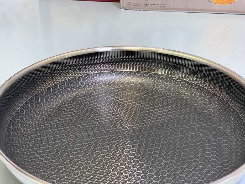 Laser Coated Fry Pans| 26 cm and 30 cm