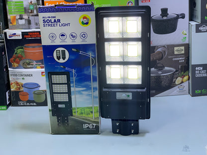 IP67 Waterproof and Dustproof Solar Street Light