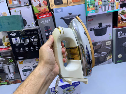 Geepas Dry iron 1200w Non Stick