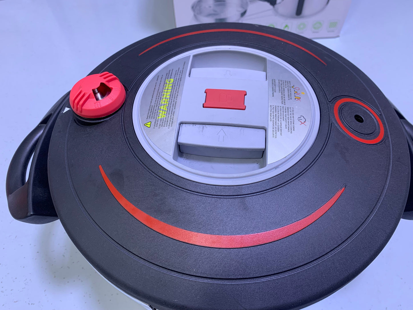 Hannover 3 in 1 18/10 Stainless Steel Pressure Cooker 6L and 8L