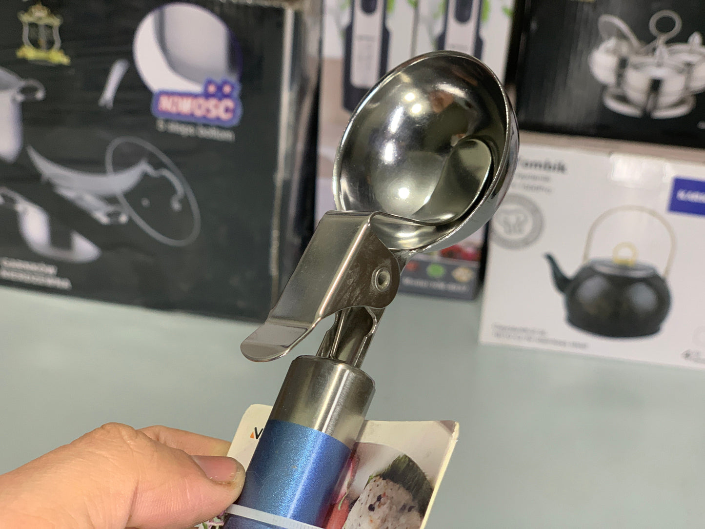 Kitchen Tools Lemon Squeezer