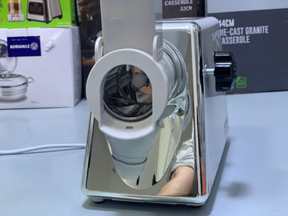 Original Geepas 6 in 1 Meat grinder 2200w with reverse function