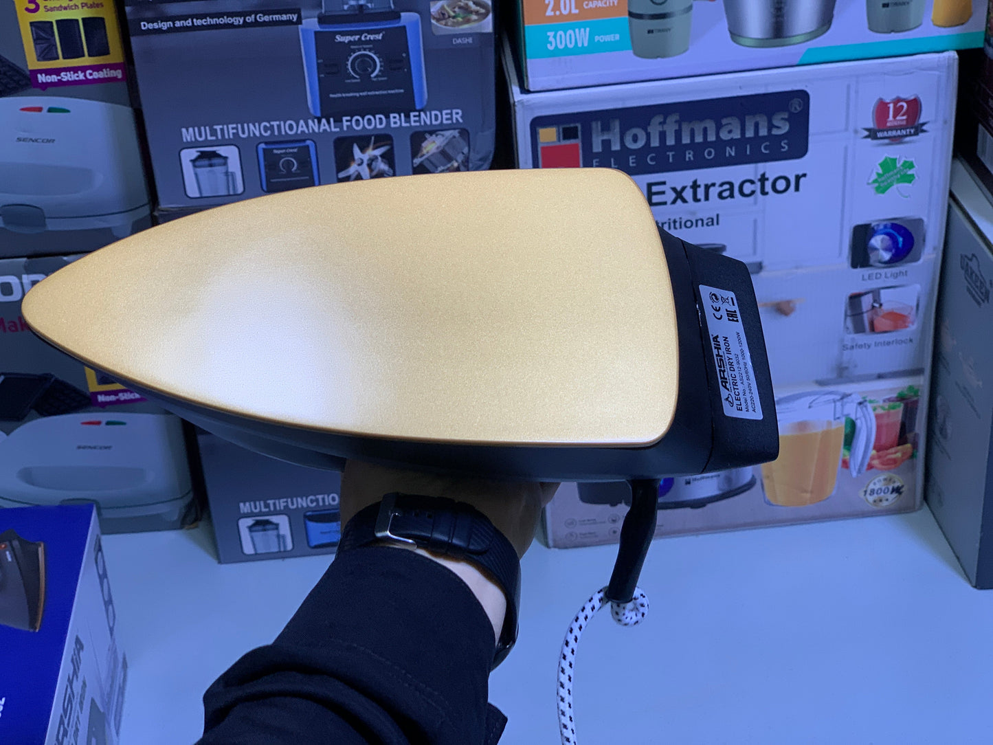 Arshia Electric Dry iron 1200w , Ceramic Non Stick Soleplate