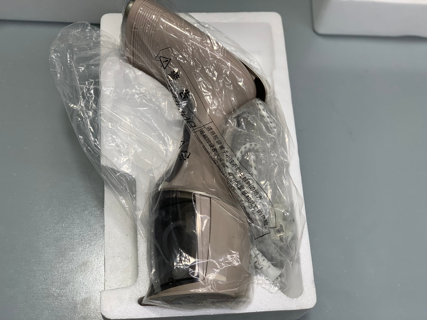 Imported premium quality Heiger Garment Steamer 1500W