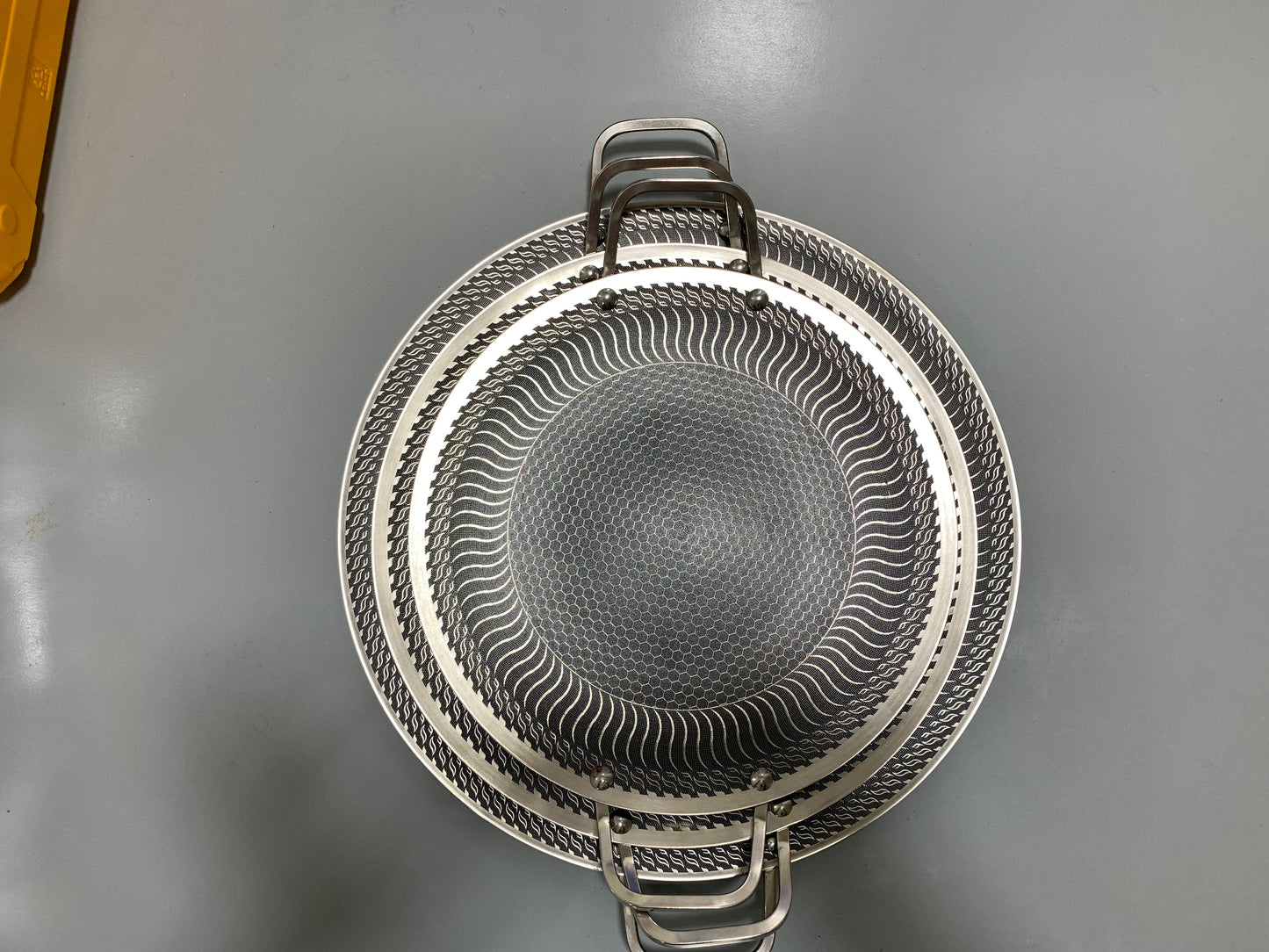 HoneyComb Laser Coating Tawa , Stainless Steel