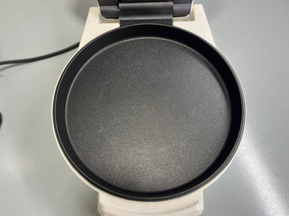 IMPORTED Geepas Pizza Maker GPM2035N