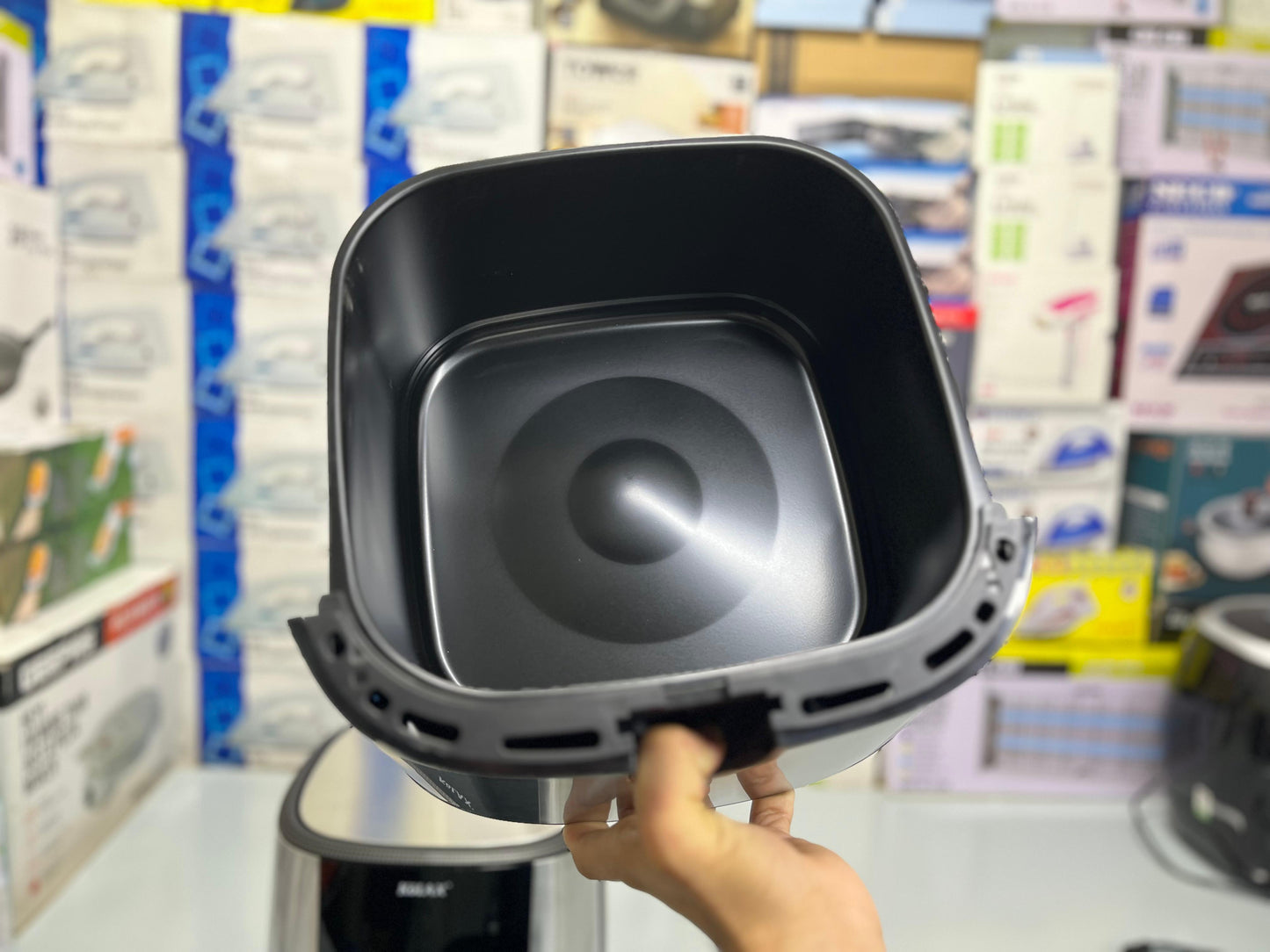 Kolax Air Fryer - 9.8L Capacity, 1800W Power