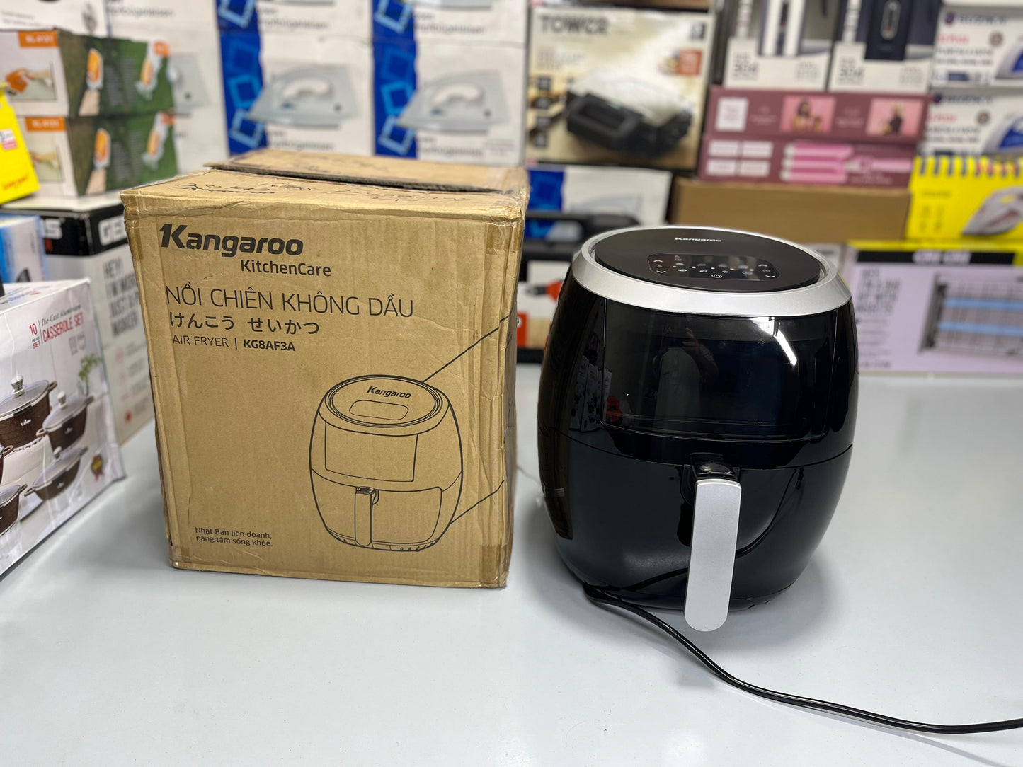 Imported Kangaroo Air Fryer - 8L Capacity, 1800W Power