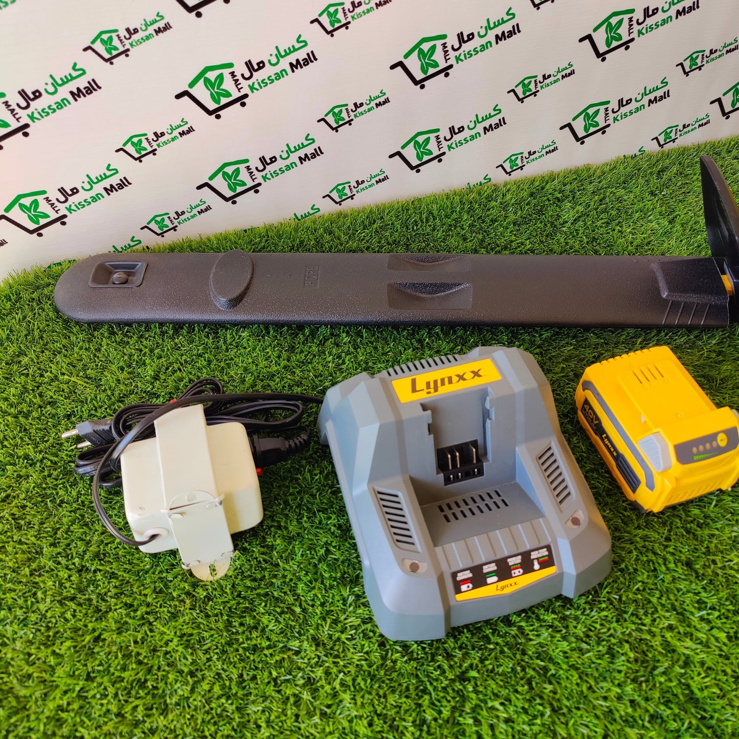 Import USA Lynxx Cordless Hedge Trimmer 40V